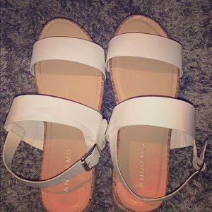 cute andiamo sandals
